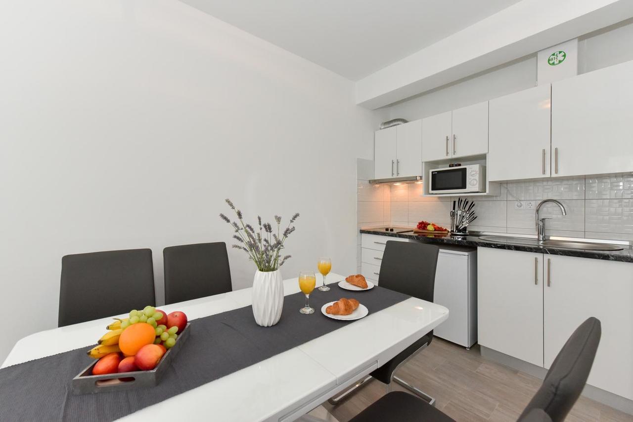 Crowonder Luxury Vir- 6 New Apartments For Families With Playground For Kids Exteriér fotografie
