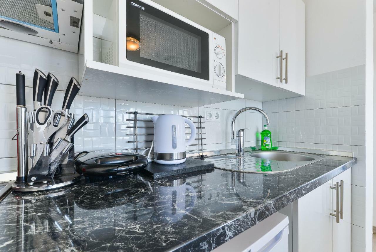 Crowonder Luxury Vir- 6 New Apartments For Families With Playground For Kids Exteriér fotografie