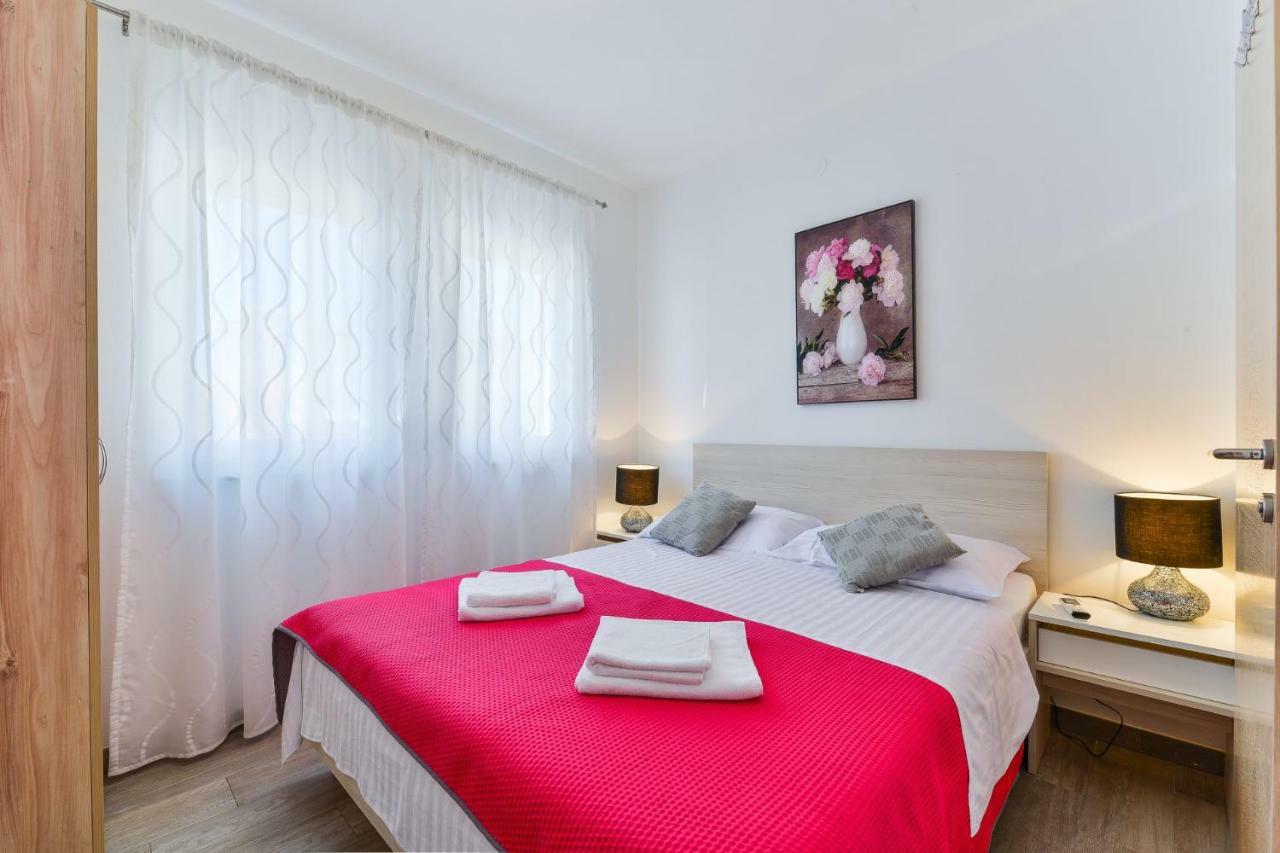 Crowonder Luxury Vir- 6 New Apartments For Families With Playground For Kids Exteriér fotografie